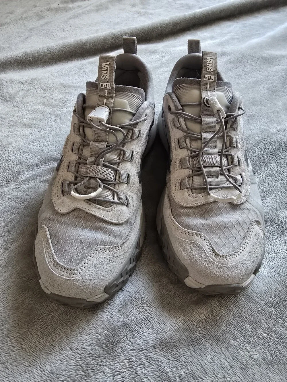 Vans Womens MTE Hiking Shoes Size 8